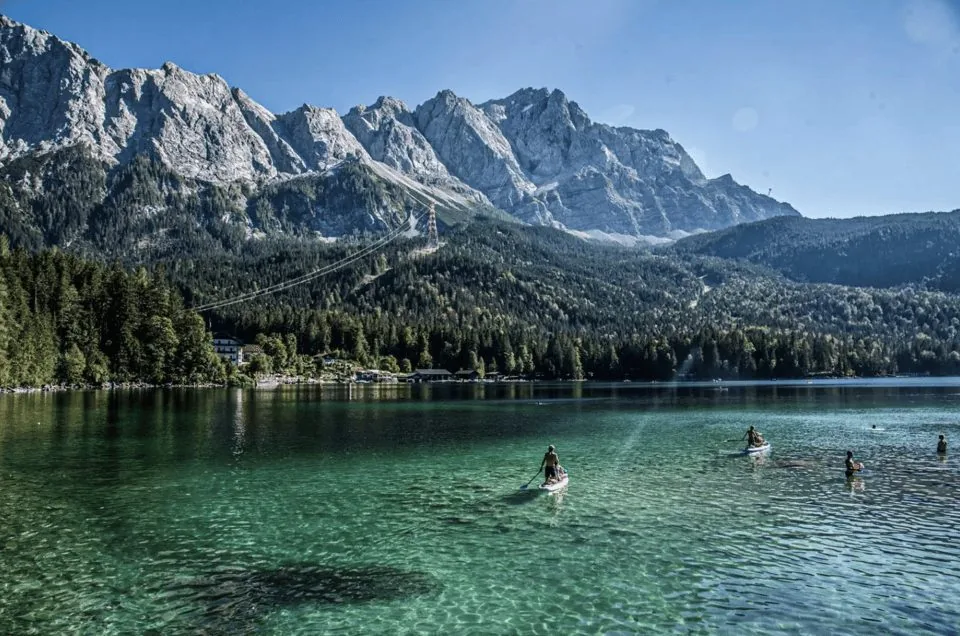 Munich: Private Eibsee, Partnach Gorge & Mittenwald Day Trip